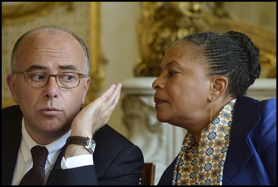 Paris: Remise du rapport sur la cybercriminalite