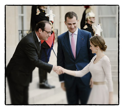 Paris: Hollande welcomes Felipe VI and Leitizia
