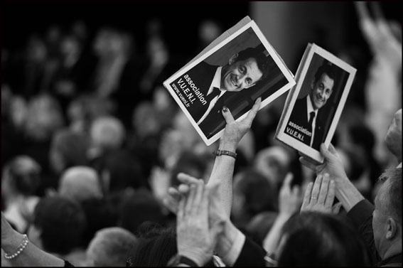 Paris: Sarkozy during a public meeting