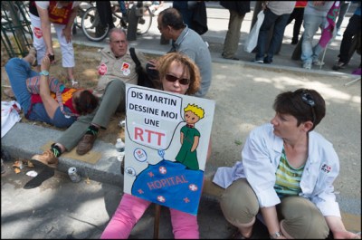 Paris: Employees of France's APHP emonstrate against the Hirsch plan