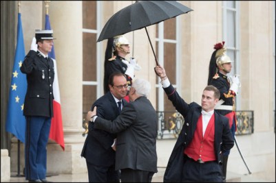 Francois Hollande and Mahmoud Abbas. French President, Francois Hollande welcomes the President of the Palestinian National Authority Mahmoud Abbas at Elysee Palace. Paris, FRANCE-22/09/2015
