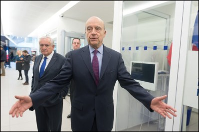Jean Pierre Raffarin and Alain Juppe attend a political bureau meeting at the "Les Republicain's" party's headquarters. Paris, FRANCE-7/12/2015