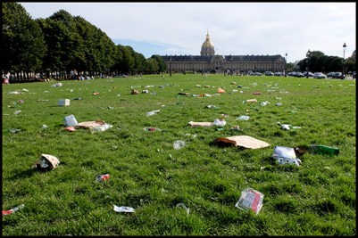 Place des Invalides Paris, France 10/09/2016