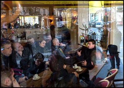 Christophe Caresche and Manuel Valls. Former French Prime minister Manuel Valls and candidate for the Socialist Party (PS) primaries ahead of France's 2017 presidential election walking rue des Martyrs. Paris, FRANCE-17/12/2016